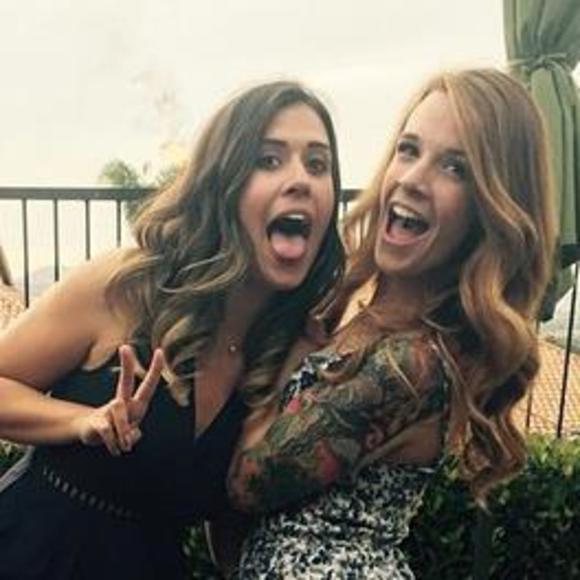 Meet your Posher, Lauren - Picture 1 of 1